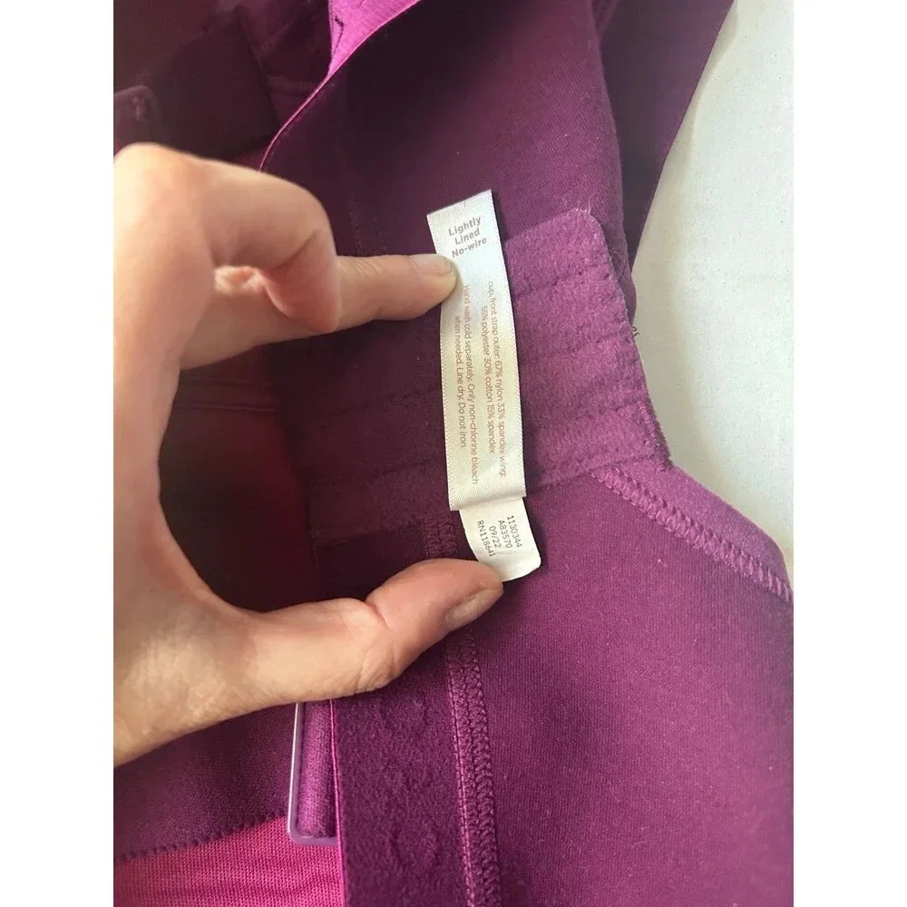 Cacique Lightly Lined No-Wire Bra size 48DDD